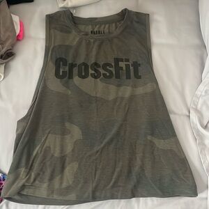 Nobull cropped camo tank